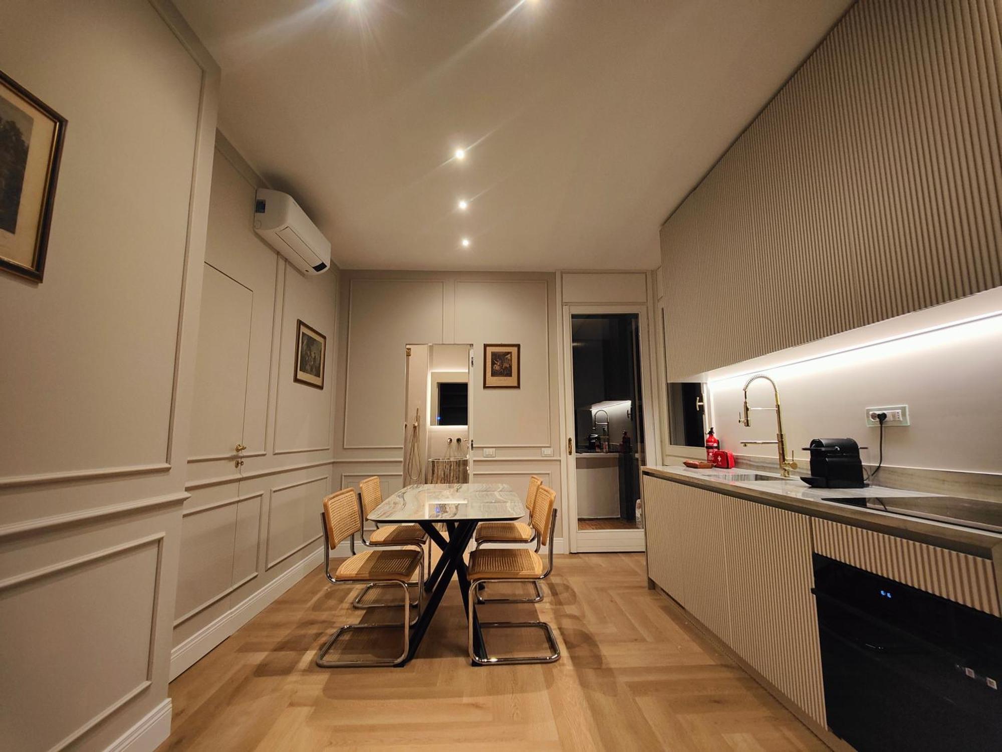 ミラノOttoboni 2A Luxury Penthouseアパートメント エクステリア 写真
