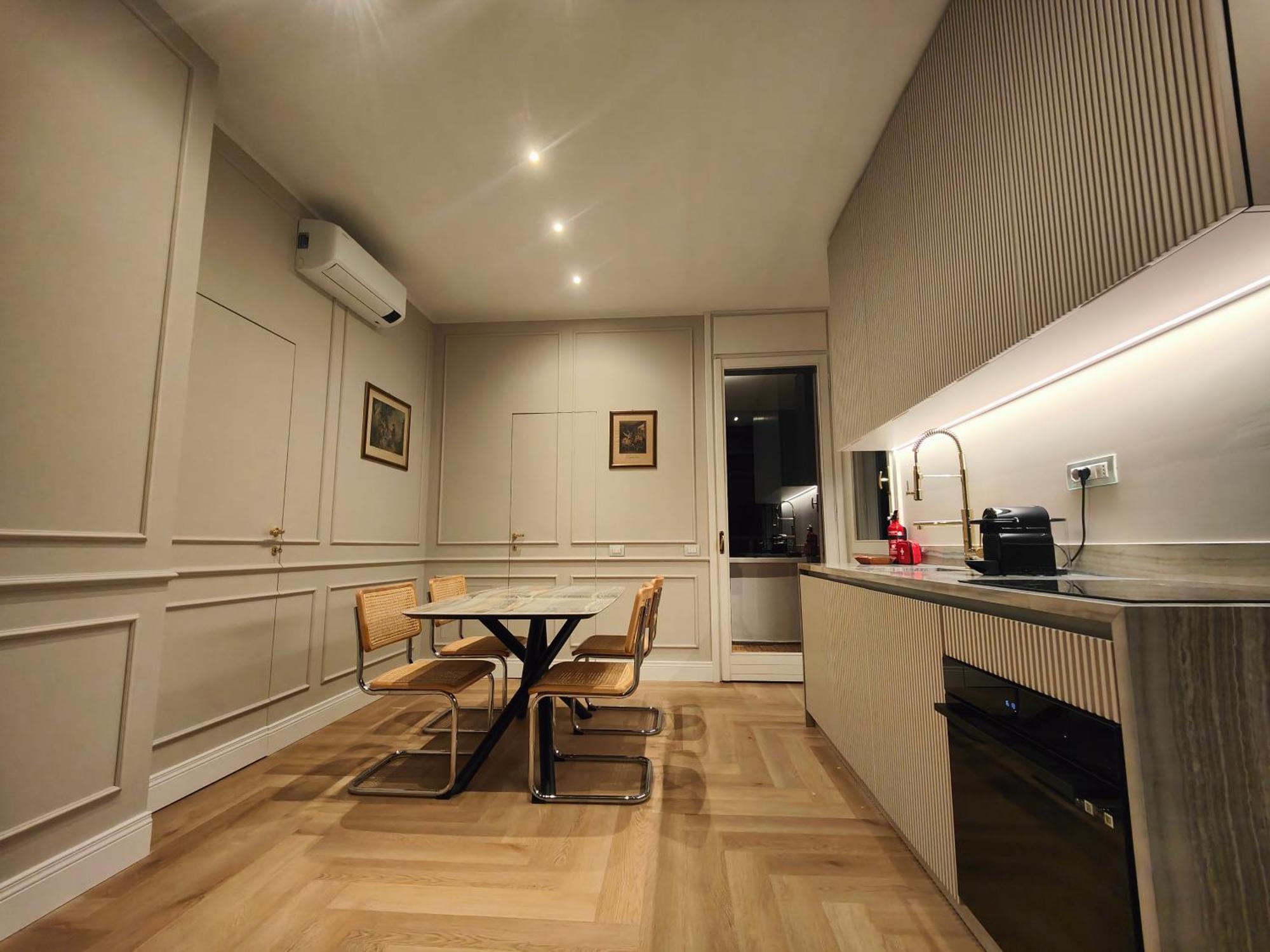 ミラノOttoboni 2A Luxury Penthouseアパートメント エクステリア 写真